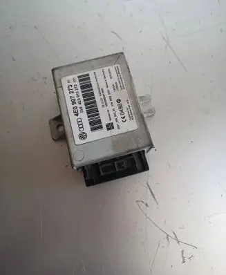 Audi A8 S8 D3 4E Other control units/modules 4F0907273 4E0910273