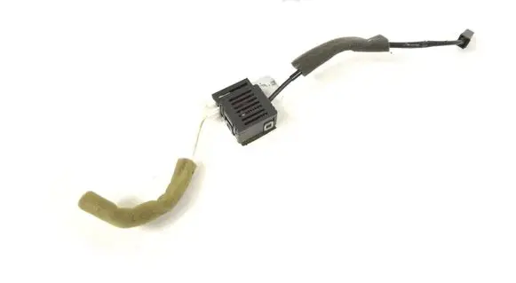 BMW M4 F82 F83 Aerial antenna amplifier 8390IY0
