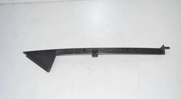 BMW 2 Active Tourer U06 Rear door trim (molding) 8496332 51358496332
