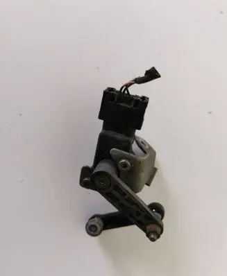Volvo XC60 Air suspension front height level sensor 31406563
