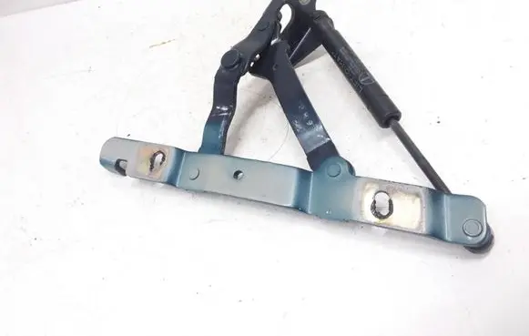 Porsche Boxster 986 Tailgate/trunk/boot hinge 98651215101
