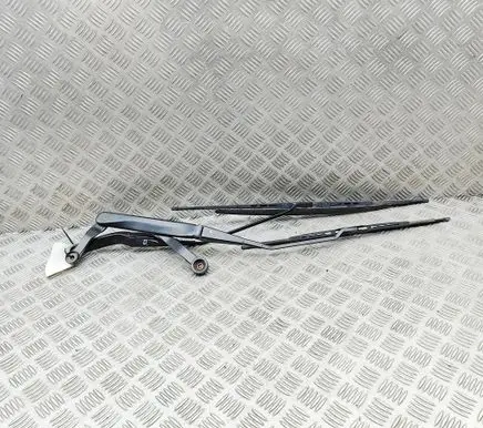 Aston Martin DB9 Windshield/front glass wiper blade 4G4317526FA 4G4317527FA