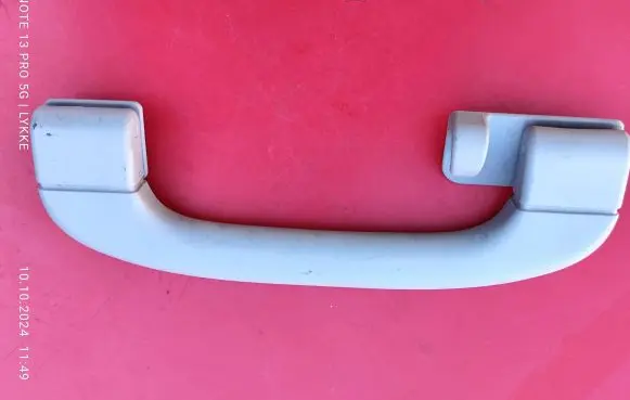 BMW 5 E60 E61 Rear interior roof grab handle 7033662 9086118