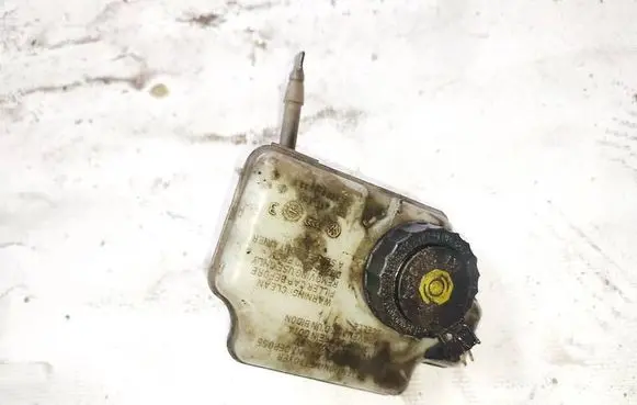 Skoda Superb B6 (3T) Brake fluid reservoir 1k1611301 0.3.3508-8632.1