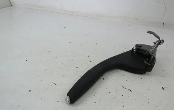 Renault Clio I Hand brake release handle 