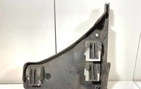 Volkswagen PASSAT B6 Front bumper mounting bracket 7M3807184