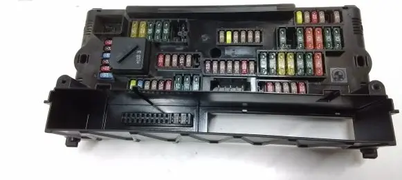 BMW 7 F01 F02 F03 F04 Fuse module 9210861