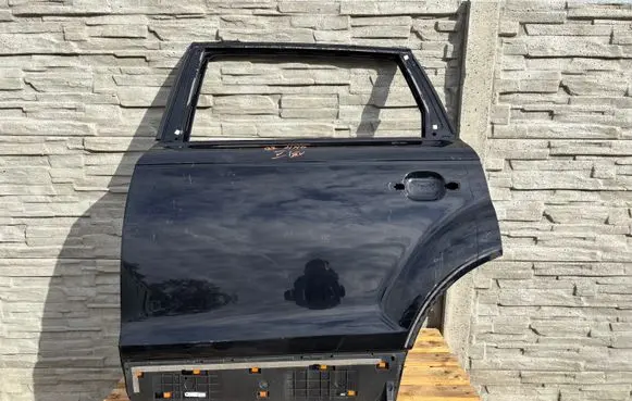 Audi Q7 4L Door (2 Door Coupe) 4L0