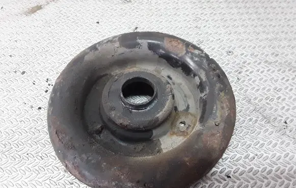 Nissan Primera Coil spring/strut mount 