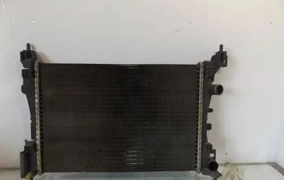 Opel Corsa D Coolant radiator