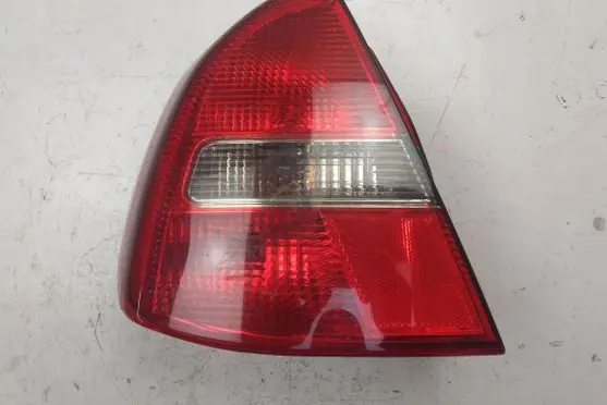 Mitsubishi Carisma Rear/tail lights HELLA151085