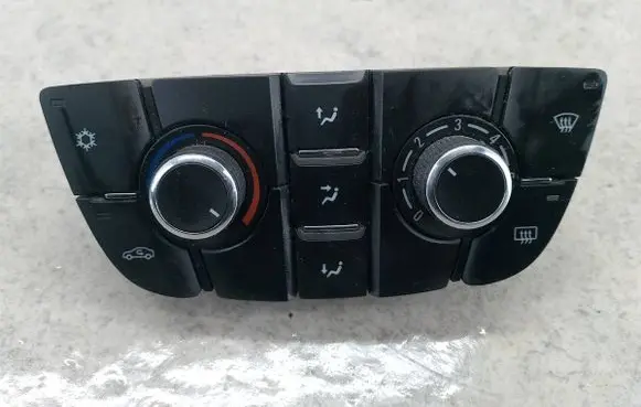 Opel Astra J Climate control/heater control trim 13346092