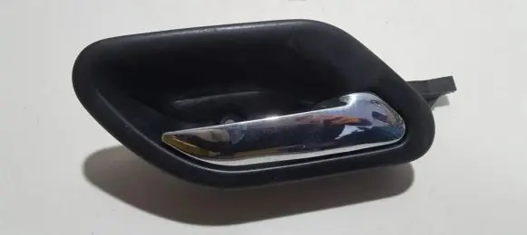 BMW 5 E39 Rear door interior handle 8226050