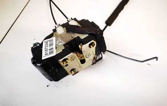 Nissan Murano Z50 Front door lock
