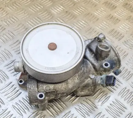 BMW 5 F10 F11 Water pump 7571792