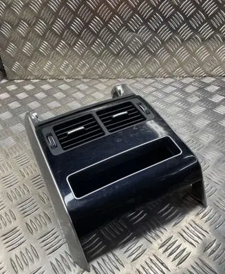 Land Rover Range Rover Sport L494 Rear air vent grill 