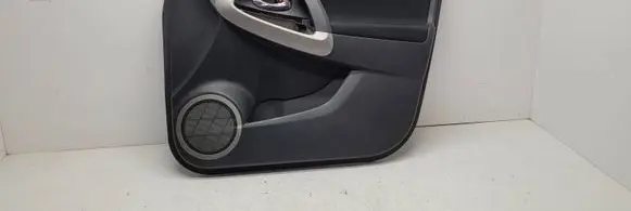 Toyota RAV 4 (XA30) Front door card panel trim