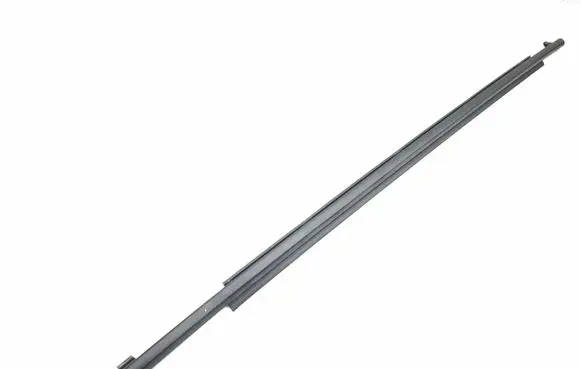 Toyota Prius (XW30) Rear door glass trim molding