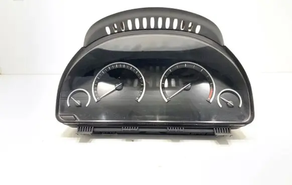 BMW 5 F10 F11 Speedometer (instrument cluster) 6802330