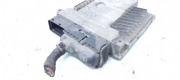 Volkswagen Touran I Engine control unit/module 03G906018EH 5WP45565AC