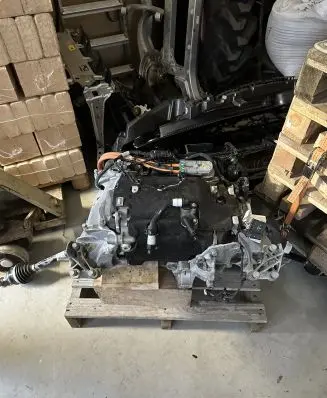 BMW iX Engine