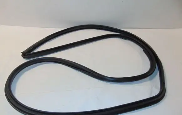 Toyota Camry VIII XV70 Front door rubber seal 6231233120