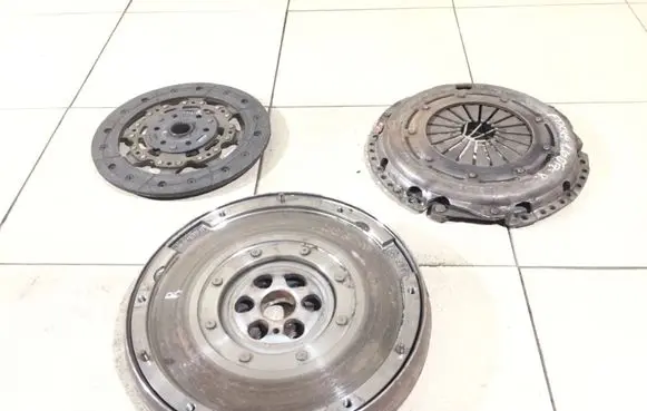 Ford Focus Clutch set kit 3M517550D1D 9654219380