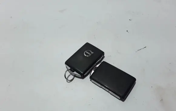 Volvo S90, V90 Ignition key/card 31652148