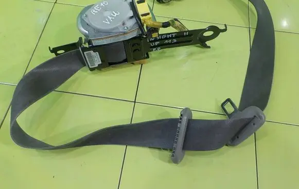 Honda Insight Front seatbelt TKAH3EJ530 BEZPIECZENSTWA