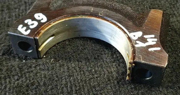 BMW 5 E39 Crankshaft Holder 