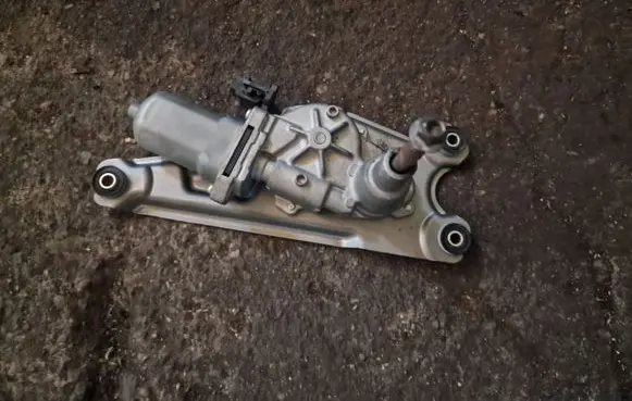 Dodge Journey Rear window wiper motor