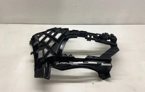 Volkswagen Tiguan Front bumper mounting bracket 5NA807724A