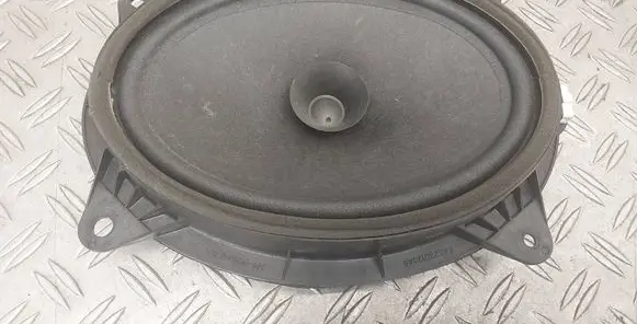 Toyota Avensis T270 Front door speaker 8616005140