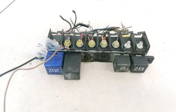 Audi A6 S6 C4 4A Fuse box set 4A0941822 896046