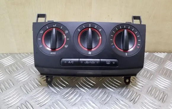 Mazda 3 I Climate control unit