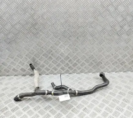 Volvo XC90 Engine coolant pipe/hose 31465025