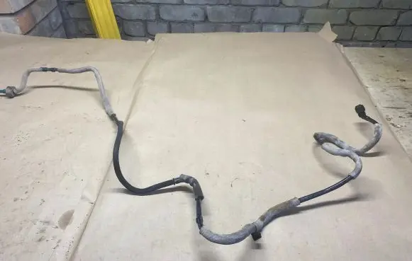 Dacia Duster II Vacuum line/pipe/hose X215100