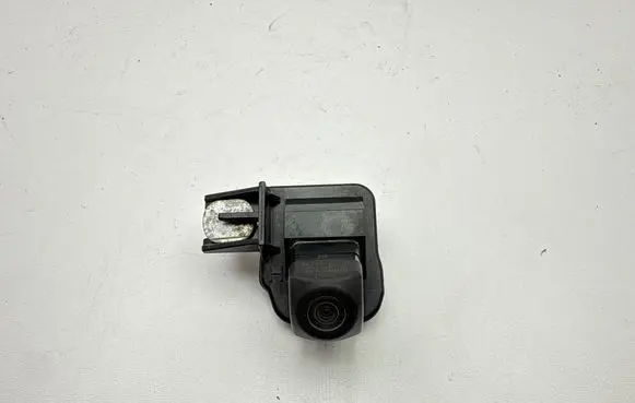 Toyota Auris E180 Reversing camera 8679002120 KD63B7RC 30603253