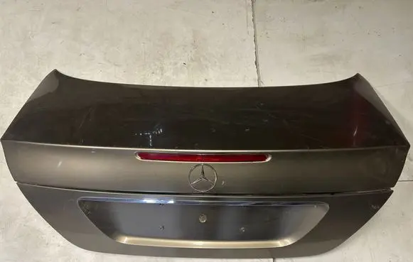Mercedes-Benz E W211 Tailgate/trunk/boot lid 