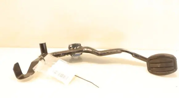 Opel Combo E Clutch pedal 