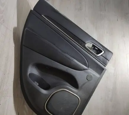 Jeep Grand Cherokee Rear door card panel trim 62662