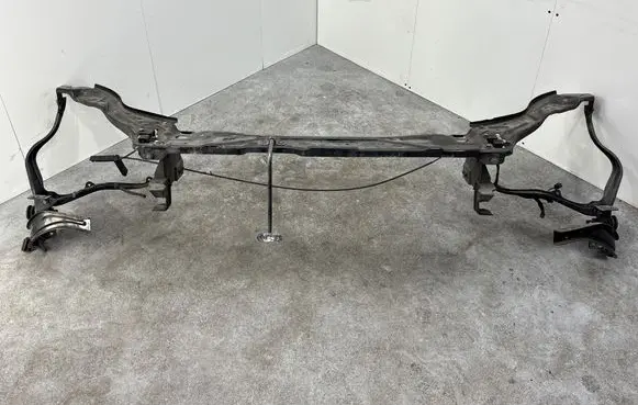 Mercedes-Benz E W212 Headlight/headlamp mounting bracket A2126200185 PP212620080 PP212820022