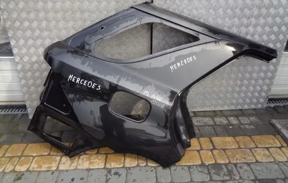Mercedes-Benz ML W166 Rear quarter panel 
