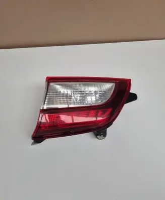 Subaru Outback (BS) Tailgate rear/tail lights 13260228
