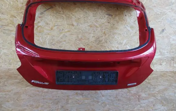 Ford Focus Tailgate/trunk/boot lid BM51A431F78AB
