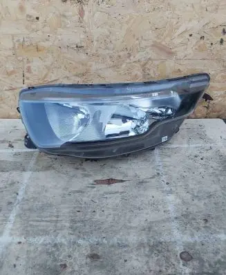 Iveco Daily 6th gen Headlight/headlamp 15180