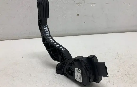Opel Crossland X Accelerator throttle pedal 3637657 00994961