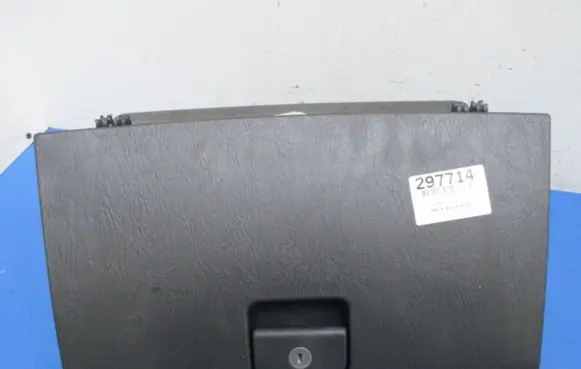 Toyota Corolla E120 E130 Glove box