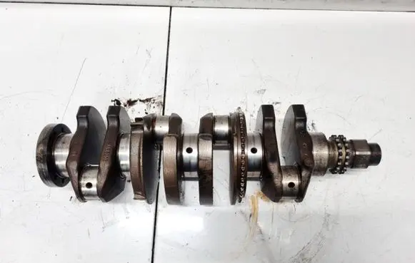 Opel Vectra B Crankshaft 90528112