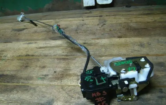 Honda Civic Rear door lock